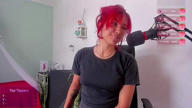 dinamita Blair online show from November 8, 5:40 pm