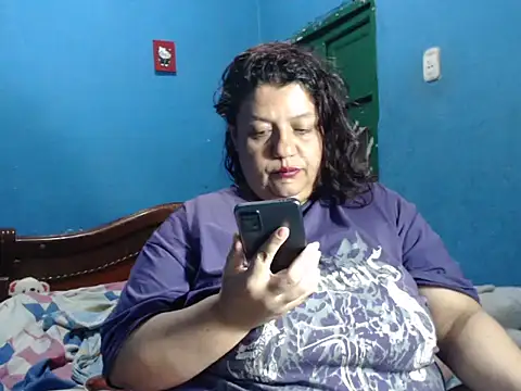 Lauren baby online show from May 21, 9:46 pm