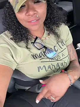 HaloRodeoLover2 online show from March 16, 8:02 pm