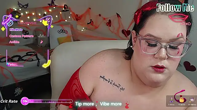 GiannaMorrys online show from October 22, 3:55 am