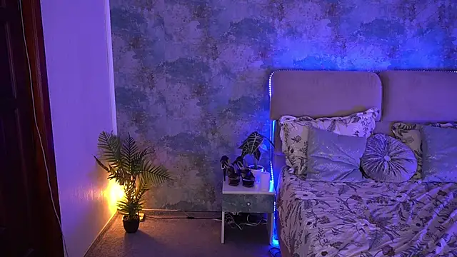 Sexy Ira online show from May 11, 7:54 am