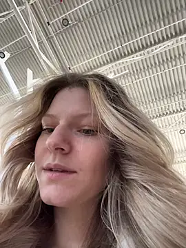 MaryHiggins online show from April 9, 10:53 am