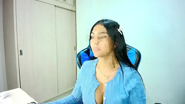 sophiax-x online show from October 21, 3:10 am