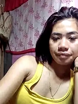 Cutie body11 online show from May 21, 11:24 pm