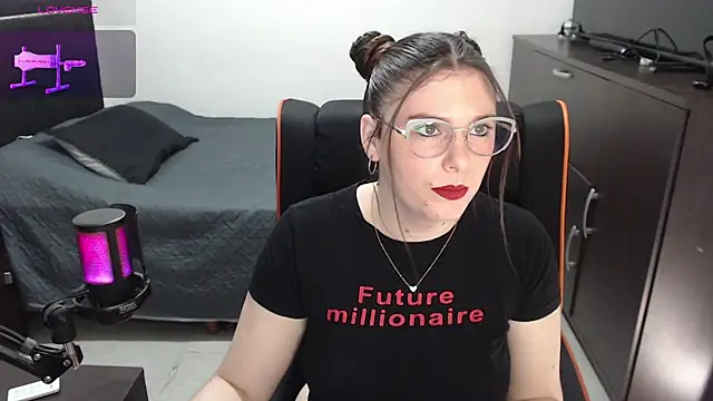 xxbbtaa online show from February 4, 8:01 pm