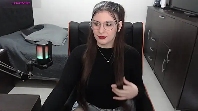 xxbbtaa online show from May 14, 8:14 pm