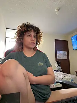 EmmaMelissa0521 online show from April 28, 8:35 pm