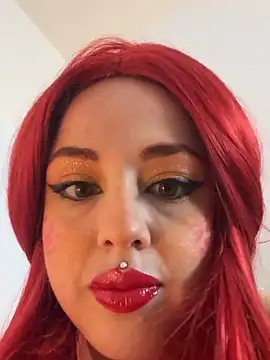Cassandra Caiin online show from May 31, 3:18 pm