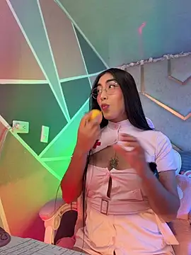 shanon- online show from April 11, 9:29 pm