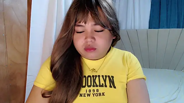  Miss Naughty  online show from December 4, 6:15 am