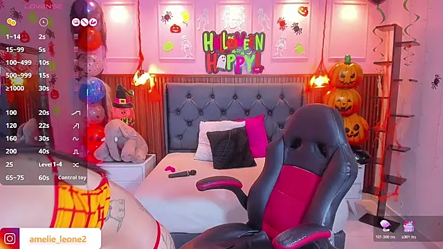 AMELIELEONE online show from October 22, 12:32 pm