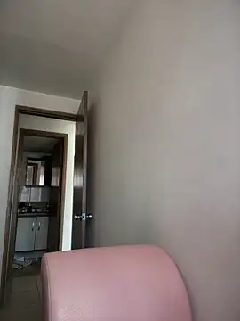 DulceLenns online show from October 2, 6:46 pm