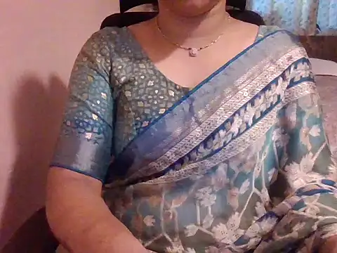 Pinky 4 online show from October 22, 3:11 am