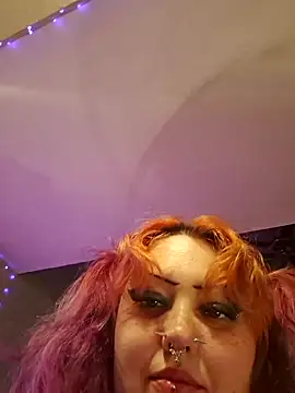 Cutegothcrybabyx online show from November 10, 3:01 am