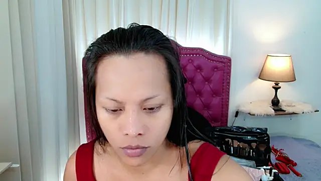 DreamLADYBOY online show from May 2, 4:49 am