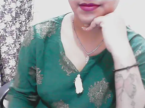 LovingPihu online show from May 24, 6:01 am
