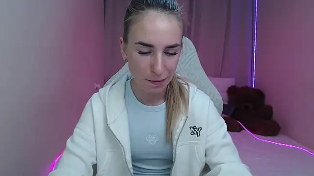 DeboraHorny online show from May 14, 6:08 am
