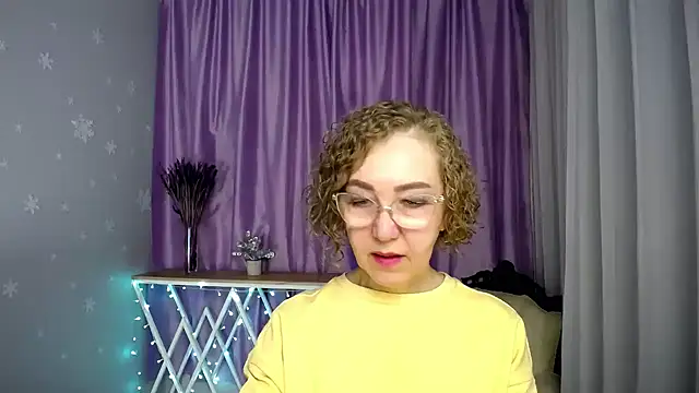 queen a n i online show from May 15, 8:06 am