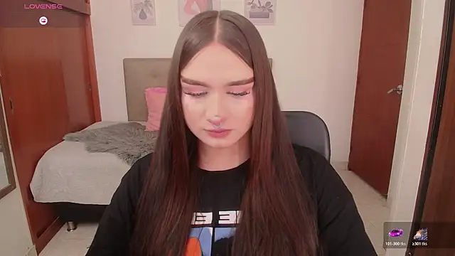 Miley Baker online show from December 3, 2:30 pm