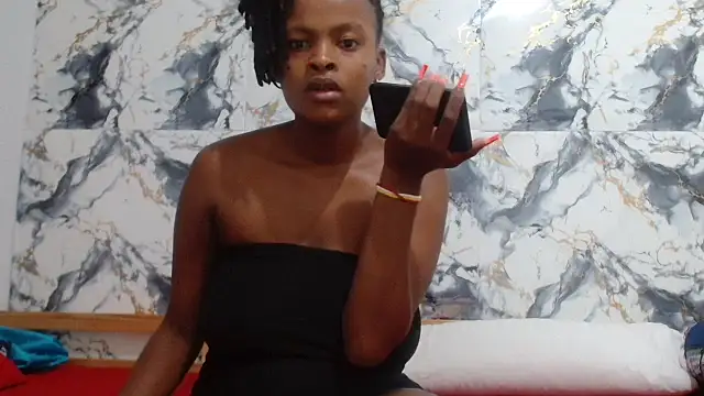 BlondQ2003 online show from March 27, 5:13 pm