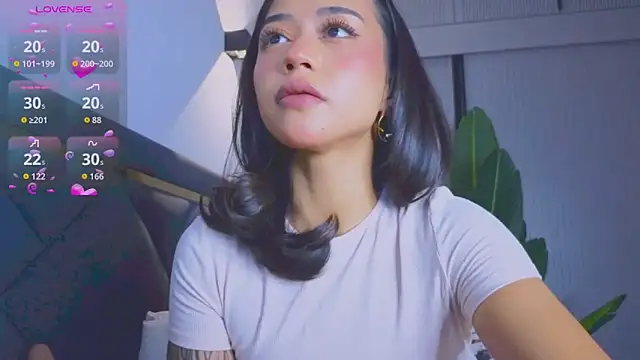 Mia Tin online show from November 7, 5:40 pm