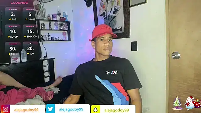 kimgodoy online show from December 3, 5:43 am