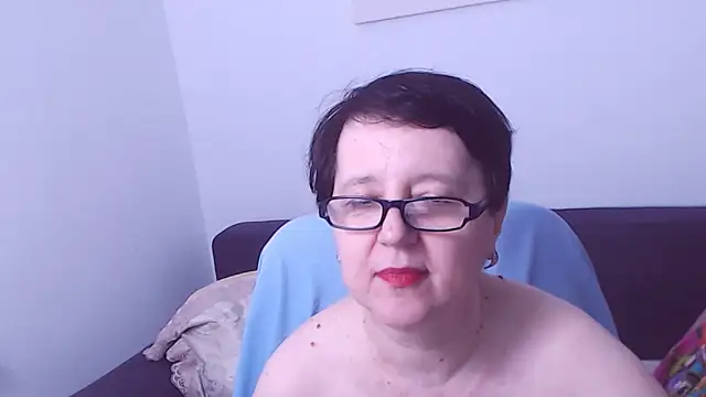 ChristaRose online show from October 13, 12:13 am