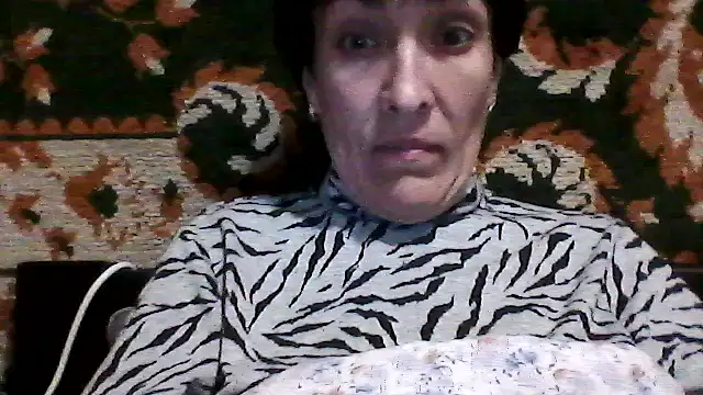 SunnyAmorre online show from May 3, 8:23 pm