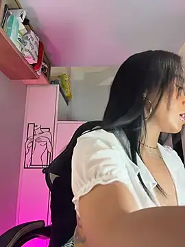 AsianMilfSheryl online show from May 19, 7:48 am