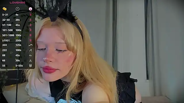 boobsybootie online show from May 22, 10:08 pm