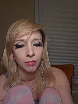AmethystFoxx online show from May 20, 1:57 am
