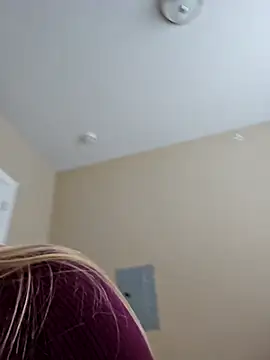 AmethystFoxx online show from October 17, 7:50 pm