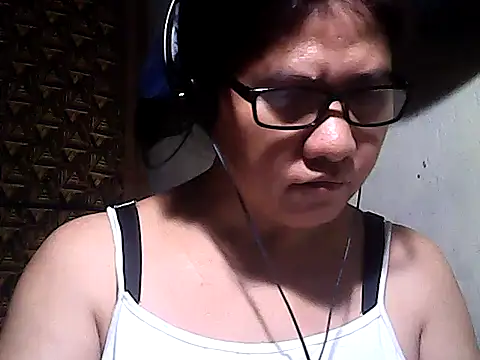 sweetsosie18 online show from February 22, 7:20 am