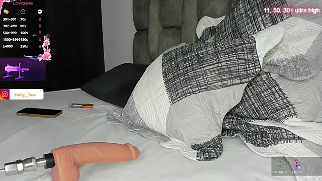 emily fox1 online show from February 3, 10:31 am