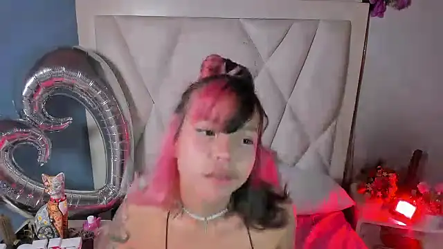 Snapshot of katalina_garcia chatting on September 15, 11:45 pm katalina garcia online show from September 15, 11:45 pm