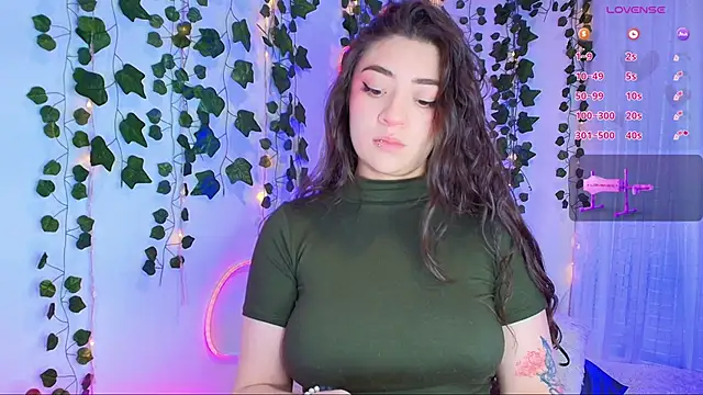 Samii Evans online show from September 16, 9:45 pm