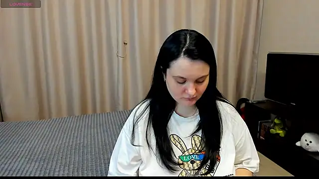 AlanaBrox online show from May 17, 7:02 pm