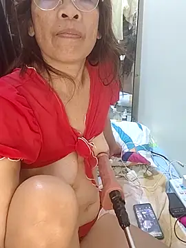 HotsexyNaughtysweetbaby online show from May 7, 3:55 am
