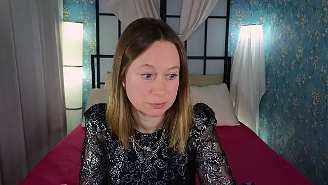 BrookeEvans online show from September 30, 9:08 pm