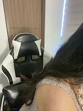 KateDeLatorre online show from May 16, 9:36 pm
