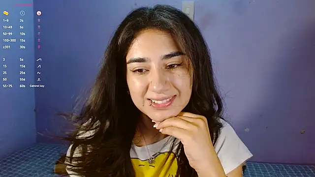 annadu011 online show from October 3, 11:21 pm