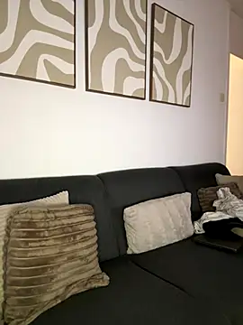 Dutchebonygirlx  online show from November 11, 6:27 pm