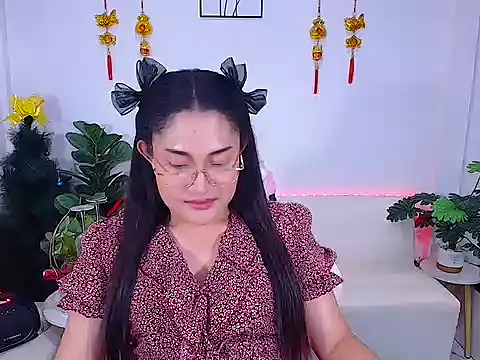 plysaithailand online show from March 1, 1:55 pm