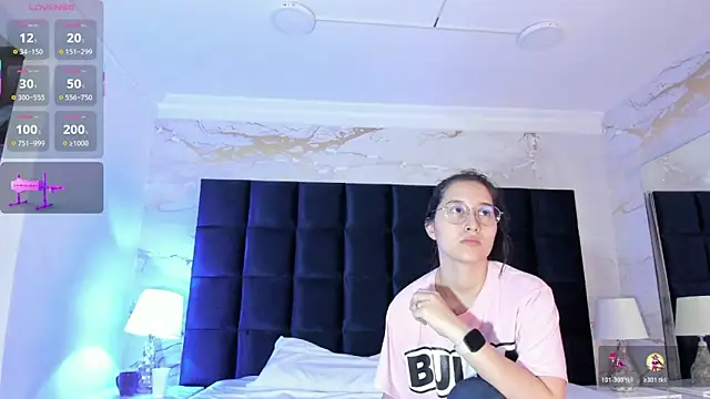 Abby Sweet1  online show from March 2, 11:50 am