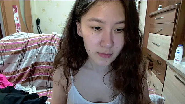 Riz girl online show from April 8, 12:07 pm