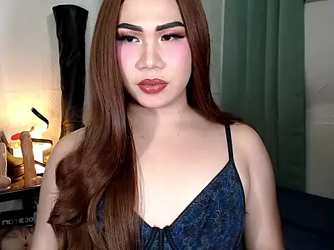 elise bloom69 online show from May 23, 5:11 pm