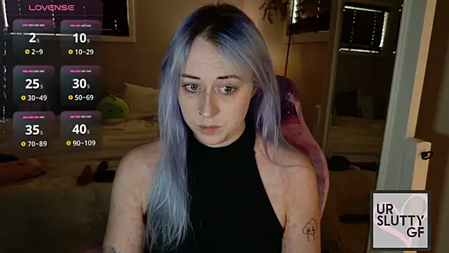 ursluttygf online show from May 19, 3:19 pm