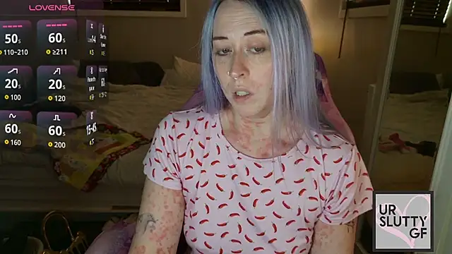 ursluttygf online show from May 15, 4:10 pm
