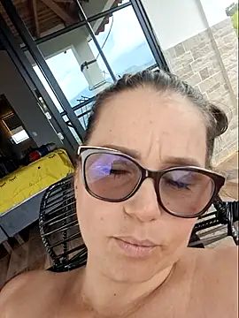 MariaPau 83 online show from May 8, 9:05 pm