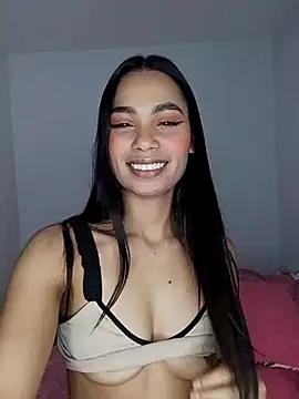 iamemmablake online show from May 30, 3:15 am